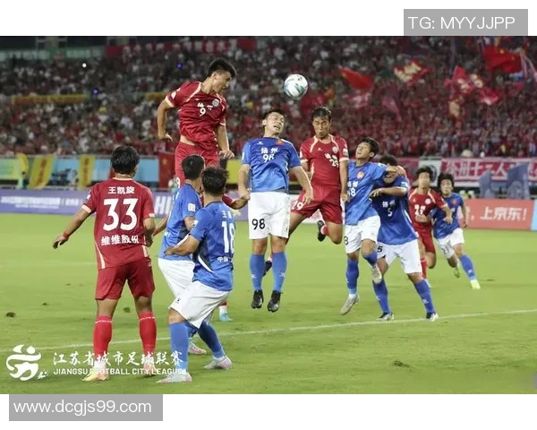 足球精彩视频汇集绝妙瞬间带你领略赛场激情与荣耀