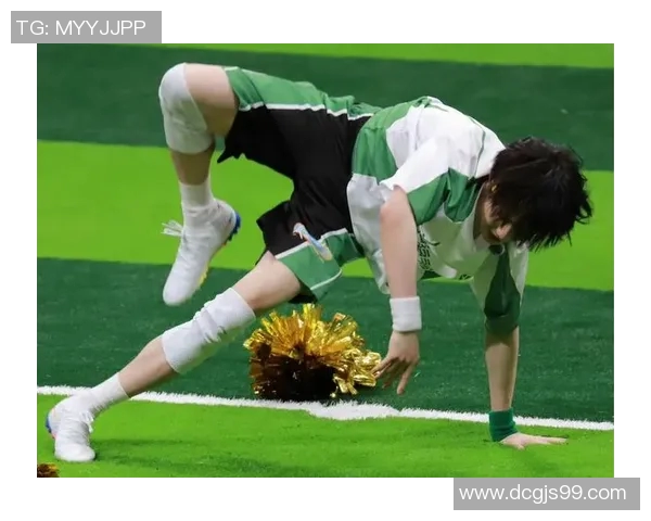 足球宝贝电影：青春热血与梦想交织的绿茵场上绽放的光辉故事